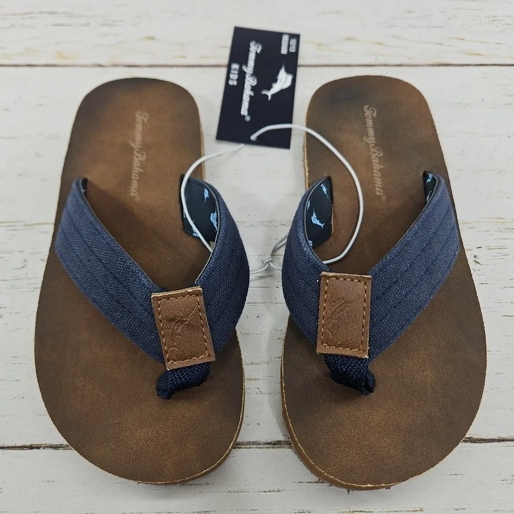 Tommy Bahama Kids Boys Flip Flop Sandals Brown Navy Blue Size Medium 12/13